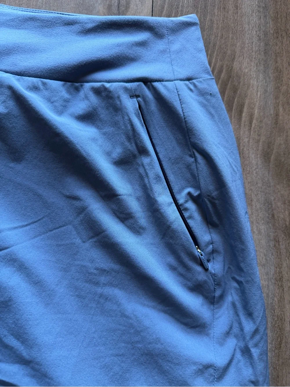 Athleta Light Blue Athletic Skort with Zip Pockets - Picture 2 of 16